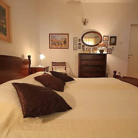 Clea Apartment *